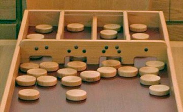 Sjoelen bij de Schijvenschuivers